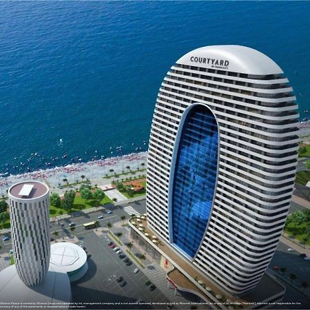 Alliance Palace Aparthotel By Marriott 巴统 外观 照片
